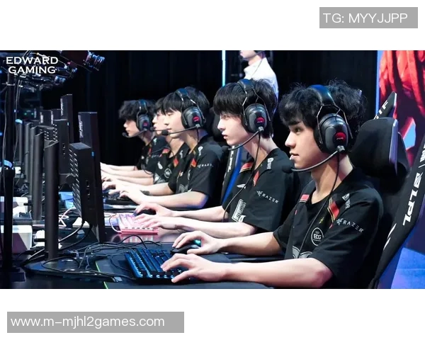 电竞比分分析英雄联盟战术WE的进攻体系与团队协作策略探讨